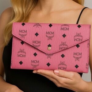 NEW MCM Envelope Pouch Clutch Pink Visetos